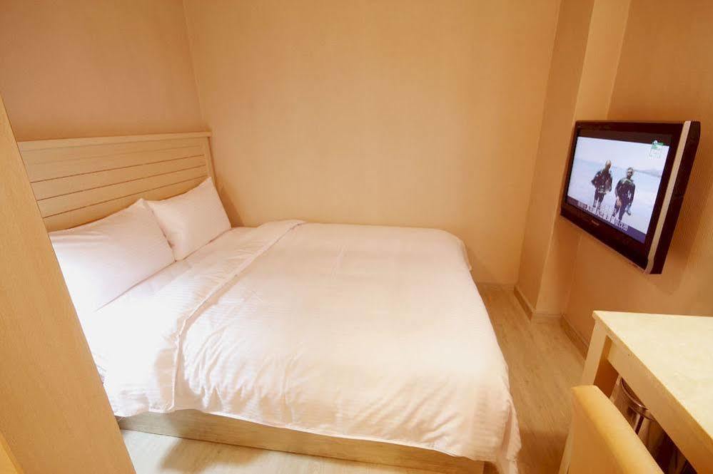 Royal Group Hotel Xiong Zhong Branch Kaohsiung Exterior foto